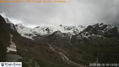 Preview delle webcam di Valfurva › Sud: Rifugio Branca C. Al Lago Delle Rosole