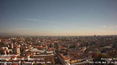 immagine della webcam nei dintorni di Garbagnate Milanese: webcam Seregno