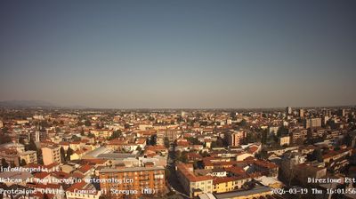 immagine della webcam nei dintorni di Milano Bicocca: webcam Seregno