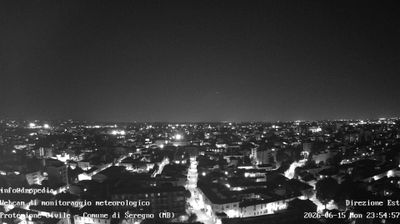 immagine della webcam nei dintorni di Garbagnate Milanese: webcam Seregno