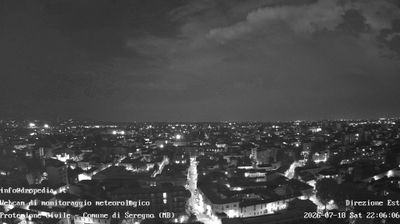immagine della webcam nei dintorni di Garbagnate Milanese: webcam Seregno