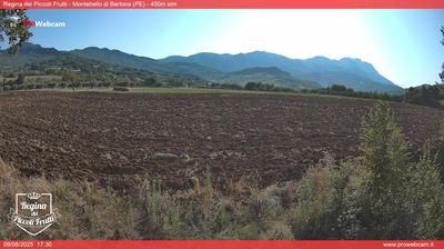 immagine della webcam nei dintorni di Villa Celiera: webcam Montebello di Bertona