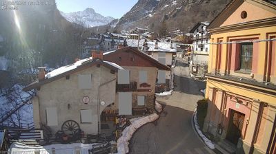 immagine della webcam nei dintorni di Mezzenile: webcam Balme