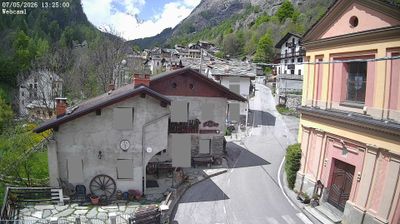 immagine della webcam nei dintorni di Mezzenile: webcam Balme