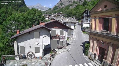 immagine della webcam nei dintorni di Usseglio: webcam Balme