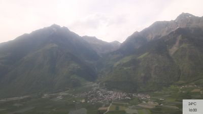 immagine della webcam nei dintorni di Altopiano di Vezzena: webcam Lagundo