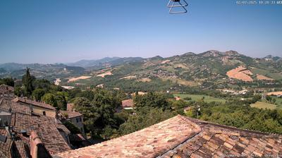 immagine della webcam nei dintorni di Montecalvo in Foglia: webcam Verucchio