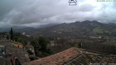 immagine della webcam nei dintorni di Perticara di Novafeltria: webcam Verucchio