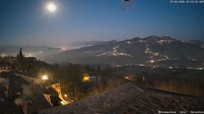 immagine della webcam nei dintorni di Gabicce Mare: webcam Verucchio