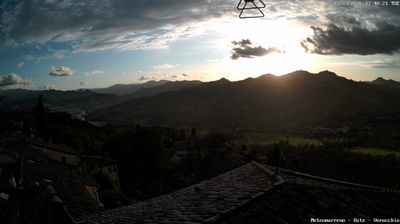 immagine della webcam nei dintorni di Fogliano Marina: webcam Verucchio