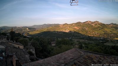immagine della webcam nei dintorni di Macerata Feltria: webcam Verucchio