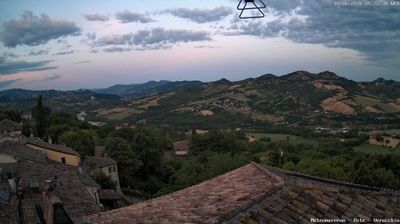 immagine della webcam nei dintorni di Roncofreddo: webcam Verucchio