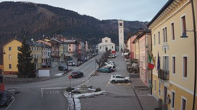 immagine della webcam nei dintorni di Monte Grappa: webcam Foza