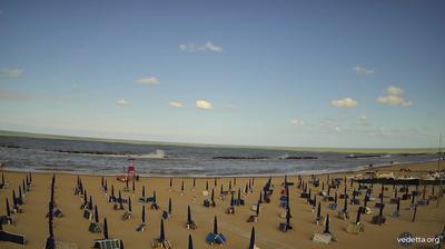 immagine della webcam nei dintorni di Castelfidardo: webcam Porto Potenza Picena