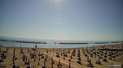 immagine della webcam nei dintorni di Montanello: webcam Porto Potenza Picena