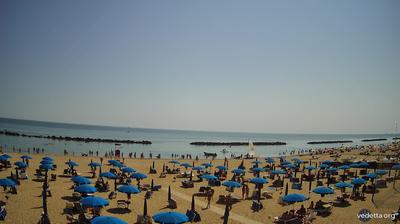 immagine della webcam nei dintorni di Ancona: webcam Porto Potenza Picena