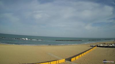 immagine della webcam nei dintorni di Portonovo: webcam Porto Potenza Picena