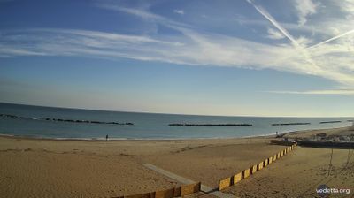 immagine della webcam nei dintorni di Ancona: webcam Porto Potenza Picena
