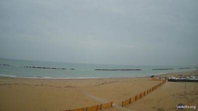 immagine della webcam nei dintorni di Offagna: webcam Porto Potenza Picena