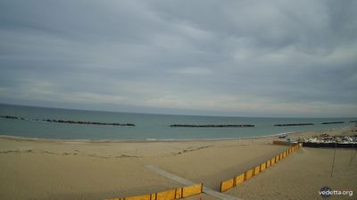 immagine della webcam nei dintorni di Civitanova Marche: webcam Porto Potenza Picena