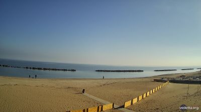 immagine della webcam nei dintorni di Aspio terme: webcam Porto Potenza Picena