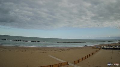 immagine della webcam nei dintorni di Civitanova Marche: webcam Porto Potenza Picena