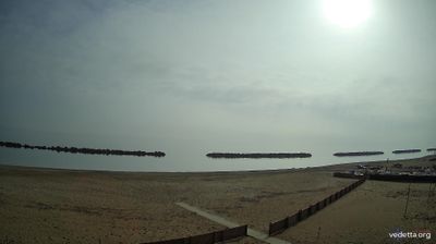 immagine della webcam nei dintorni di Marcelli: webcam Porto Potenza Picena