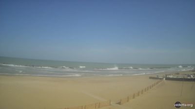 immagine della webcam nei dintorni di Portonovo: webcam Porto Potenza Picena