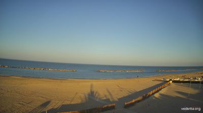 immagine della webcam nei dintorni di Castelfidardo: webcam Porto Potenza Picena