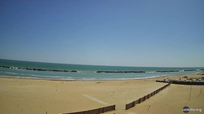 immagine della webcam nei dintorni di Aspio terme: webcam Porto Potenza Picena