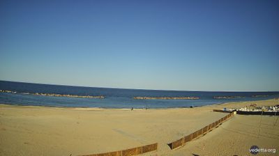 immagine della webcam nei dintorni di Porto San Giorgio: webcam Porto Potenza Picena