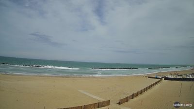 immagine della webcam nei dintorni di Portonovo: webcam Porto Potenza Picena