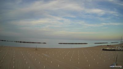 immagine della webcam nei dintorni di Ancona: webcam Porto Potenza Picena