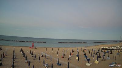 immagine della webcam nei dintorni di Sirolo: webcam Porto Potenza Picena