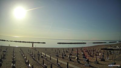 immagine della webcam nei dintorni di Porto San Giorgio: webcam Porto Potenza Picena