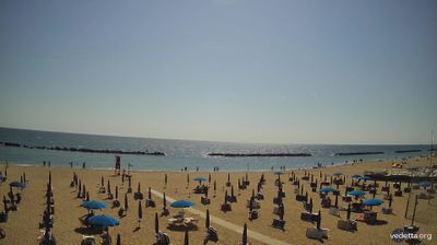 immagine della webcam nei dintorni di Civitanova Marche: webcam Porto Potenza Picena