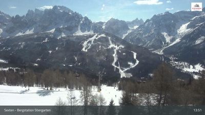 immagine della webcam nei dintorni di Padola: webcam Monte Elmo