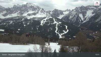 immagine della webcam nei dintorni di Comelico Superiore: webcam Monte Elmo