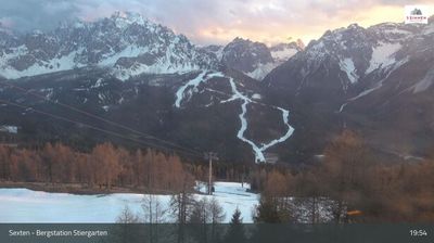 immagine della webcam nei dintorni di Dobbiaco: webcam Monte Elmo