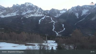 immagine della webcam nei dintorni di Valle di Casies: webcam Monte Elmo