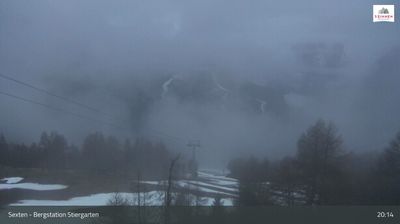 immagine della webcam nei dintorni di Sesto: webcam Monte Elmo