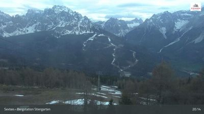 immagine della webcam nei dintorni di Vigo di Cadore: webcam Monte Elmo