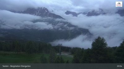 immagine della webcam nei dintorni di Santo Stefano di Cadore: webcam Monte Elmo