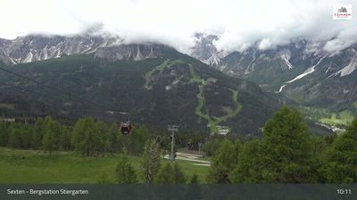 immagine della webcam nei dintorni di Monguelfo Tesido: webcam Monte Elmo