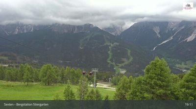 immagine della webcam nei dintorni di Dobbiaco: webcam Monte Elmo