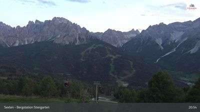 immagine della webcam nei dintorni di Auronzo di Cadore: webcam Monte Elmo