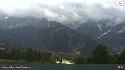 immagine della webcam nei dintorni di Dobbiaco: webcam Monte Elmo