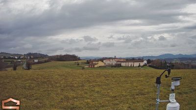 immagine della webcam nei dintorni di Cerreto d'Asti: webcam Coniolo