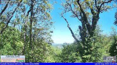 immagine della webcam nei dintorni di Scerne: webcam Castelli