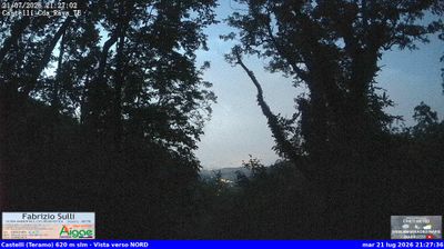 immagine della webcam nei dintorni di Carpineto della Nora: webcam Castelli
